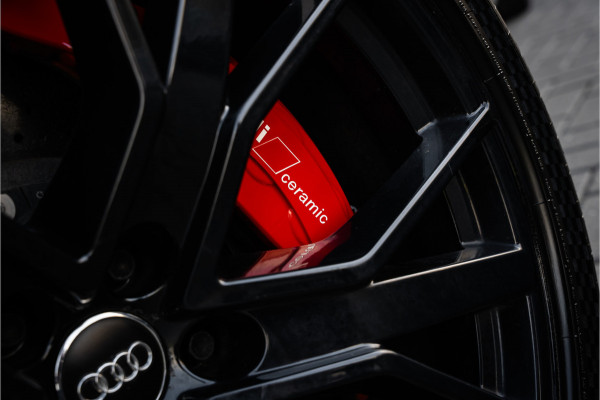 Audi RS6 C7.5 Avant 4.0 TFSI quattro performance - Panorama | Ceramic | B&O | Akrapovic