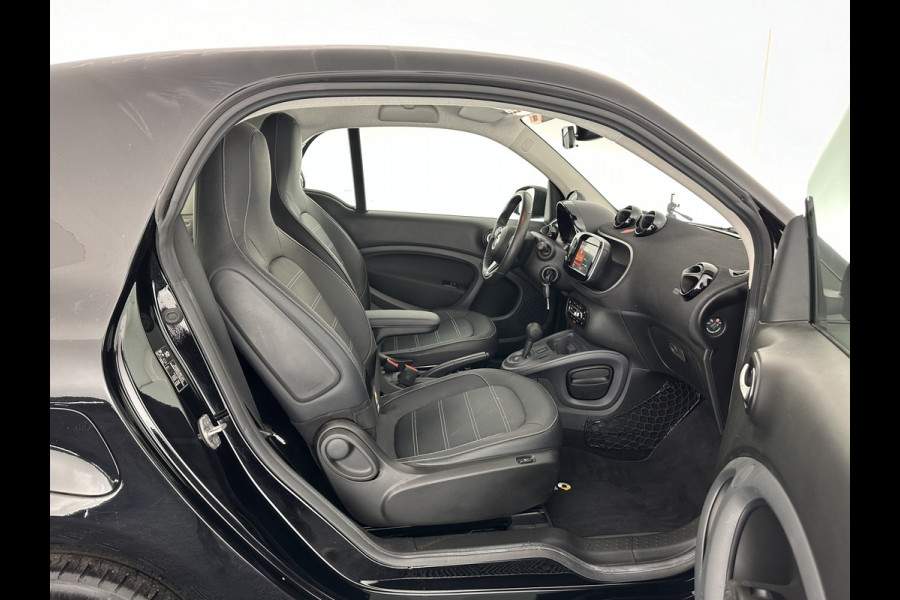 Smart Fortwo EQ Business Solution Pack-Sport 18 kWh [ 3-Fase ] (INCL-BTW) *FULL-LEATHER | NAVI-FULLMAP | HEATED-SEATS | AIRCO | CRUISE | COMFORT-SEATS | AMBIENT-LIGHT | 16''ALU*