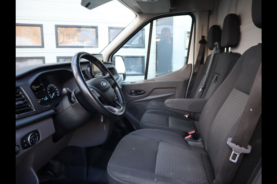 Ford Transit 350 2.0 TDCI 130 pk Euro 6 - L3H2 - RWD - Imperiaal - Trekhaak 2.750 kg