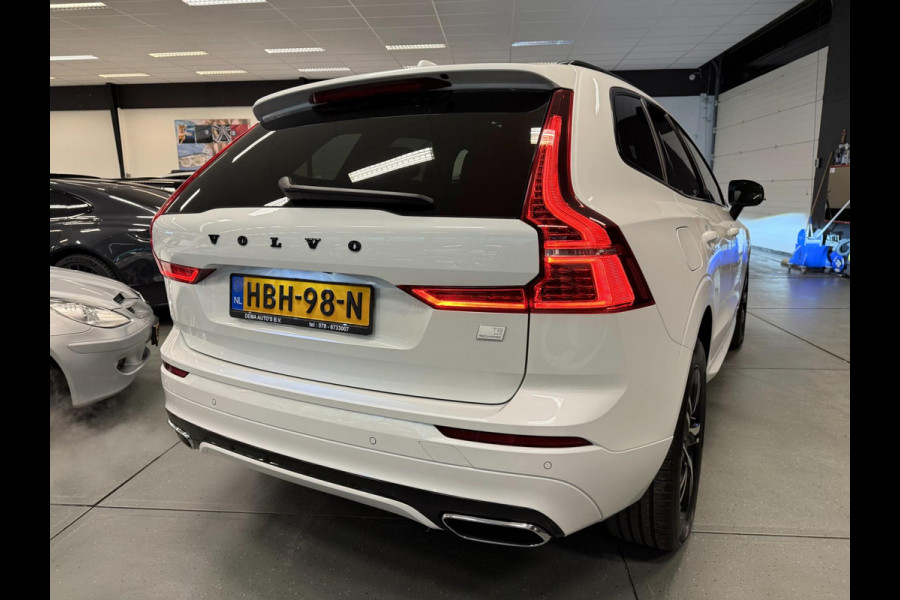 Volvo XC60 2.0 T8 Plug-in hybrid AWD R-DESIGN BLACK-LINE PANO/H-KARDON/LEDER/DAB///