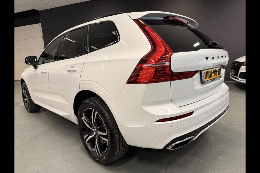 Volvo XC60 2.0 T8 Plug-in hybrid AWD R-DESIGN BLACK-LINE PANO/H-KARDON/LEDER/DAB///