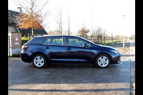 Toyota Corolla Touring Sports 1.8 Hybrid Business | Camera | Cruise Control | DAB | Trekhaak |