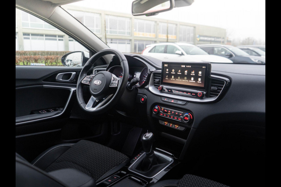 Kia Ceed 1.0 T-GDi DynamicPlusLine | Navigatie | Stoel en stuur verwarming | Trekhaak |