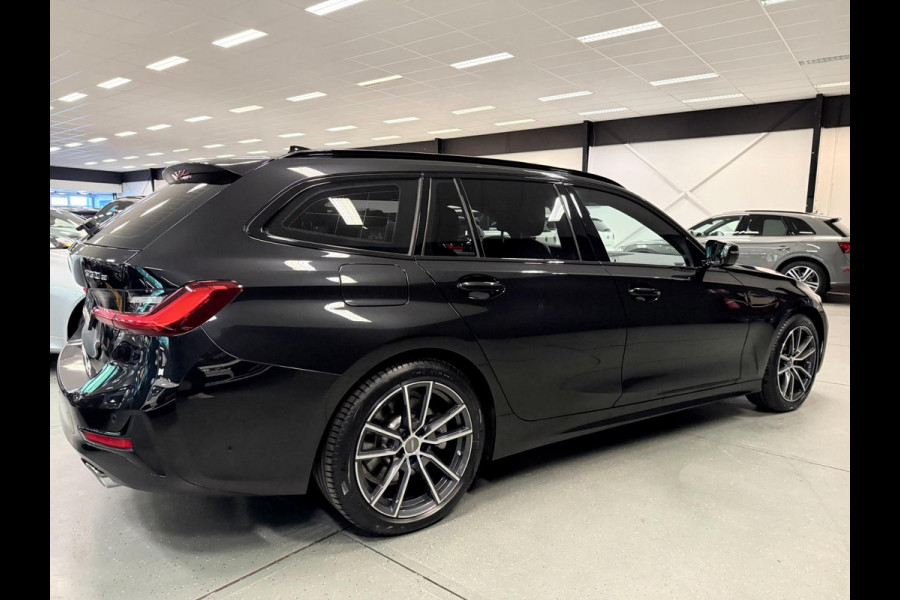 BMW 3 Serie Touring 330e SPORT-EDITION BLACK-LINE V-COCKPIT/DAB/NAVI/LED/CARPLAY//