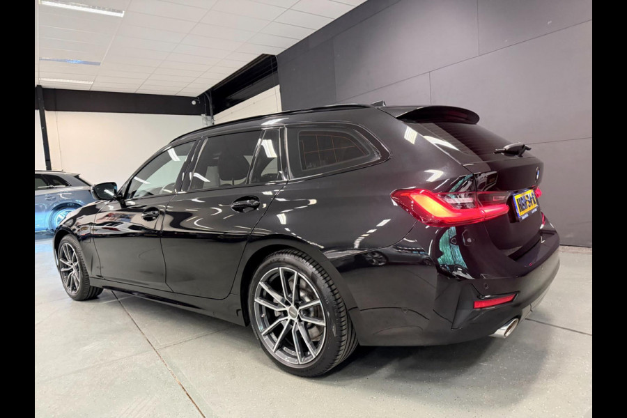 BMW 3 Serie Touring 330e SPORT-EDITION BLACK-LINE V-COCKPIT/DAB/NAVI/LED/CARPLAY//