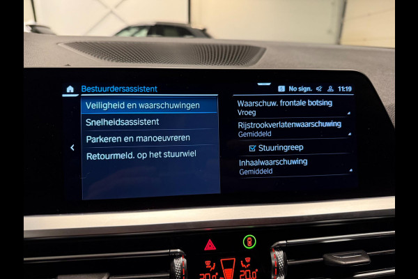 BMW 3 Serie Touring 330e SPORT-EDITION BLACK-LINE V-COCKPIT/DAB/NAVI/LED/CARPLAY//