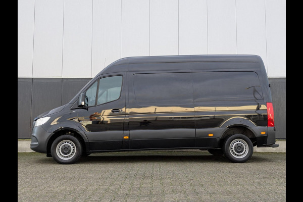 Mercedes-Benz Sprinter 211 L2H2 114PK AUTOMAAT CLIMATE CRUISE NAVI ACHTERUITRIJCAMERA CARPLAY