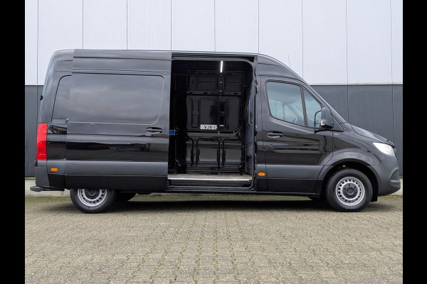 Mercedes-Benz Sprinter 211 L2H2 114PK AUTOMAAT CLIMATE CRUISE NAVI ACHTERUITRIJCAMERA CARPLAY