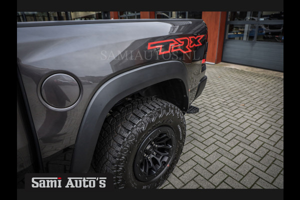 Dodge Ram 1500 TRX | 6.2 V8 712PK HELLCAT | BOM VOL | CARBON | GRANITE | ALL-IN PRIJS | CREW CAB | GRIJSKENTEKEN | 5 PERSOONS | DC | DUBBELE CABINE | VOORRAAD NR 2088 - 4151