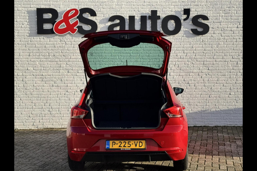 Seat Ibiza 1.0 EcoTSI Style Business Intense Cruise control LED koplampen Auto Parkeersensoren voor/ achtermatische airco