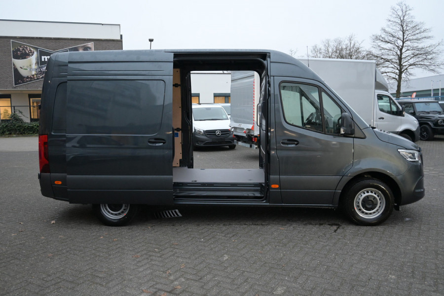 Mercedes-Benz Sprinter 319 CDI L2H2 Pro HD 2 Schuifdeuren, 3500 kg Trekhaak, LED koplampen, Geveerde stoel