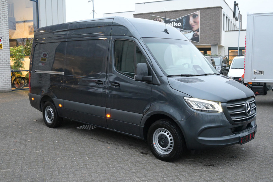 Mercedes-Benz Sprinter 319 CDI L2H2 Pro HD 2 Schuifdeuren, 3500 kg Trekhaak, LED koplampen, Geveerde stoel