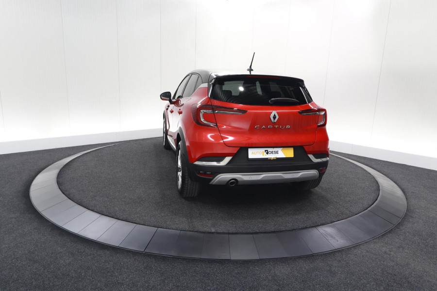 Renault Captur TCe 100 Intens | Schuif-/Kanteldak | Camera | Navigatie | Parkeersensoren