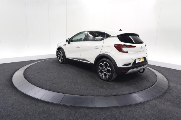 Renault Captur 1.6 E-Tech Plug-in Hybrid 160 Intens | Trekhaak | Parkeersensoren | Navigatie | 18 Inch Velgen