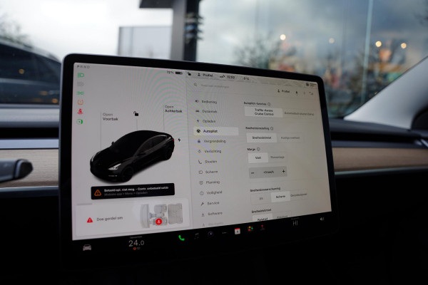 Tesla Model 3 Performance AWD 75 kWh Warmtepomp Panoramadak