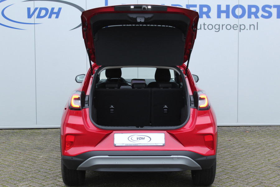 Ford Puma 1.0-125pk EcoBoost Mild-Hybrid Titanium. Fabrieksgarantie t/m 09-05-2027 ! Volautm. airco, stoel-, stuur- en voorraamverwarming, trekhaak, privacy glass, adaptive cruise cntrl, dodehoek assistent, camera, pdc v+a, rij-assistent pakket, winterpakket, metallic lak etc