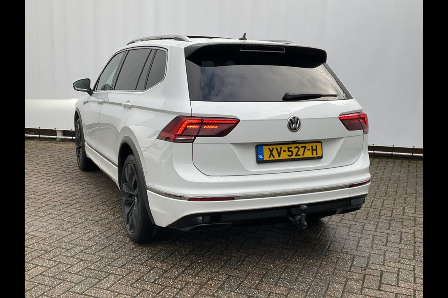 Volkswagen Tiguan Allspace 7-Pers 1.5 TSI R-Line Full-Option Virtual Pano Carplay Elek-Trekh Business R 7-persoons Highline