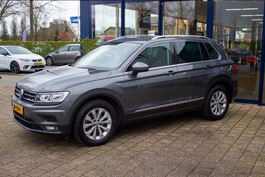 Volkswagen Tiguan 1.5 TSI Comfortline Business | Prijs rijklaar incl. 12 mnd garantie | Panodak Navi Elek Klep Stoelverw. Apple/An