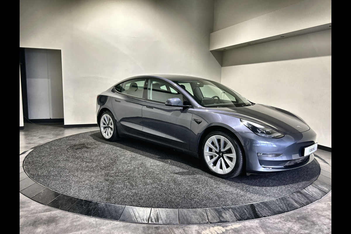 Tesla Model 3 Long Range AWD 75 kWh | Panoramadak | Lichtmetalen velgen