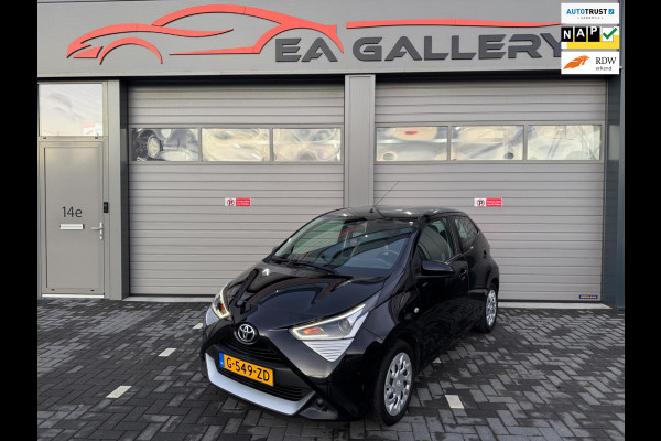 Toyota Aygo 1.0 VVT-i x-play |Airco|camera|Automaat