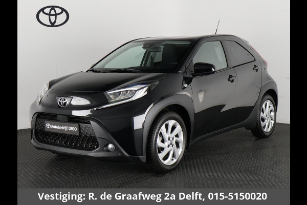 Toyota Aygo X 1.0 VVT-i MT first | Stoelverwarming | Camera | Lichtmetalen velgen