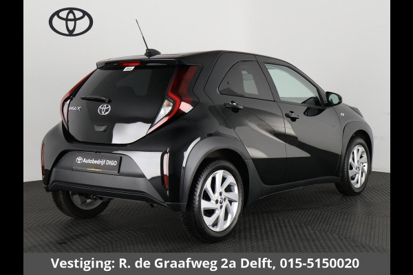 Toyota Aygo X 1.0 VVT-i MT first | Stoelverwarming | Camera | Lichtmetalen velgen