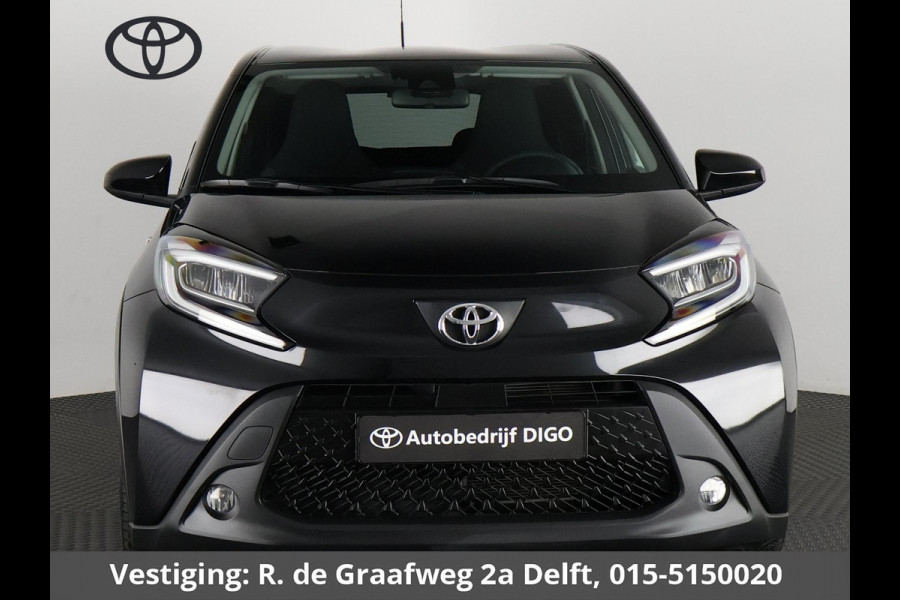 Toyota Aygo X 1.0 VVT-i MT first | Stoelverwarming | Camera | Lichtmetalen velgen