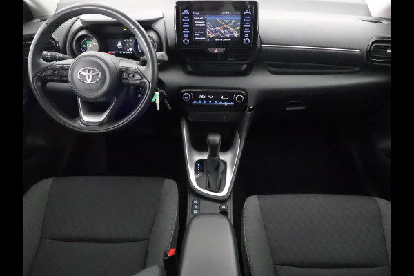 Toyota Yaris 1.5 Hybrid Dynamic Bi-Tone | Navigatie | Privacy Glass | Adaptive Cruise Control |