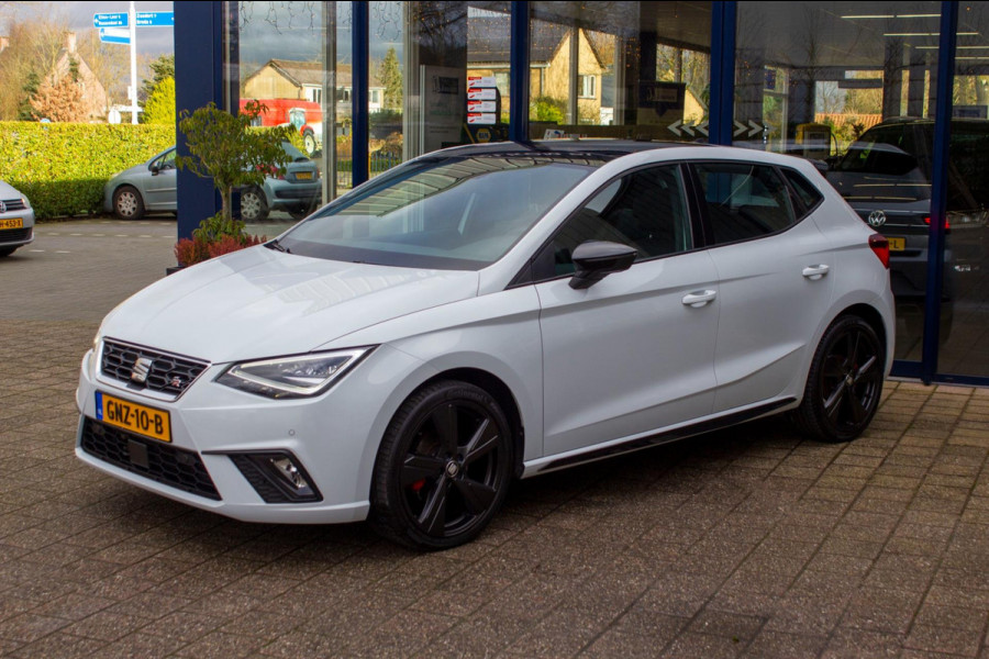 Seat Ibiza 1.5 TSI FR Business Intense | Prijs rijklaar incl. 12 mnd garantie | 18"Lmv Apple/Android carplay Stoelverw