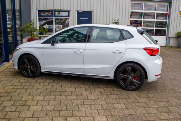 Seat Ibiza 1.5 TSI FR Business Intense | Prijs rijklaar incl. 12 mnd garantie | 18"Lmv Apple/Android carplay Stoelverw