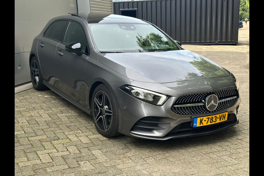 Mercedes-Benz A-Klasse 220 Premium Plus AMG l Pano l LED Xenon l Sfeerverlichting l Volledig onderhouden l Rijdt & Schakelt super