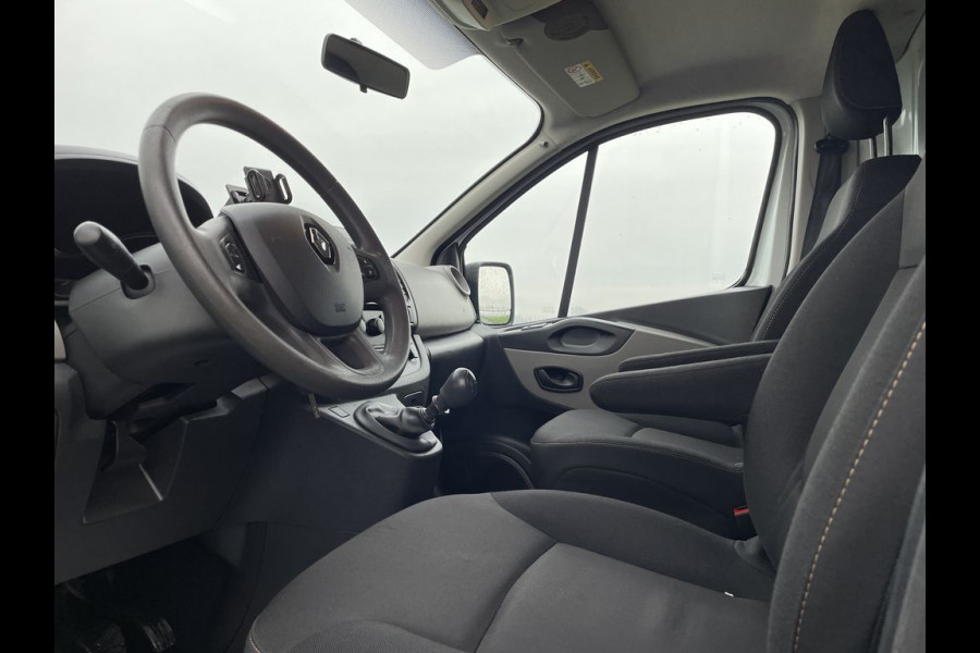 Renault Trafic 1.6 dCi E6 L2 Comfort BPM Vrij! Lease €239 p/m, Airco, Navi, Bedrijfsinrichting, PDC, Trekhaak, Volledig onderhoudshistorie aanwezig