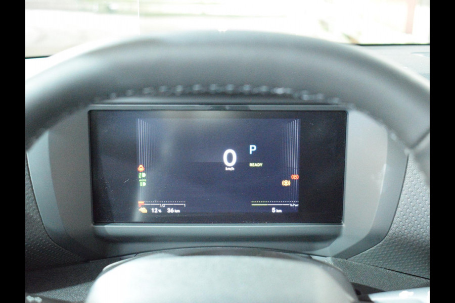 Citroën Ë-C4 Max 54 kWh NAVIGATIE | CARPLAY | ACHTERUITRIJCAMERA MET SENSOREN | E.C.C. | STOELVERWARMING |