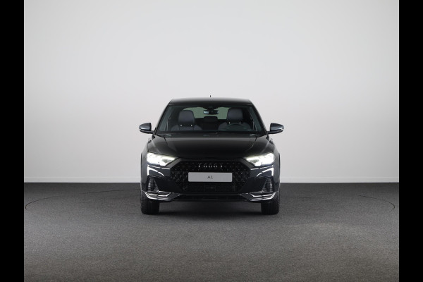 Audi A1 allstreet 30 TFSI Advanced edition achteruitrijcamera, keyless entry, verwarmbare voerstoelen, led koplampen