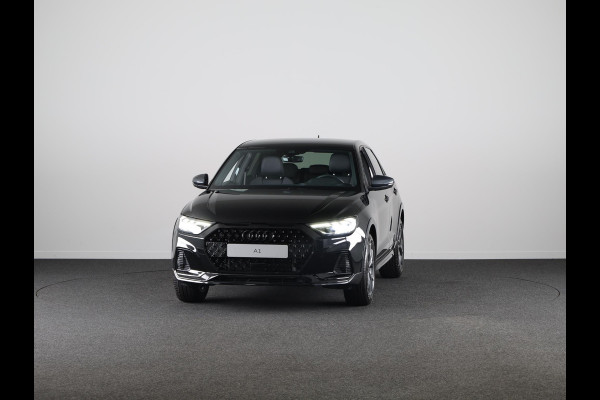 Audi A1 allstreet 30 TFSI Advanced edition achteruitrijcamera, keyless entry, verwarmbare voerstoelen, led koplampen