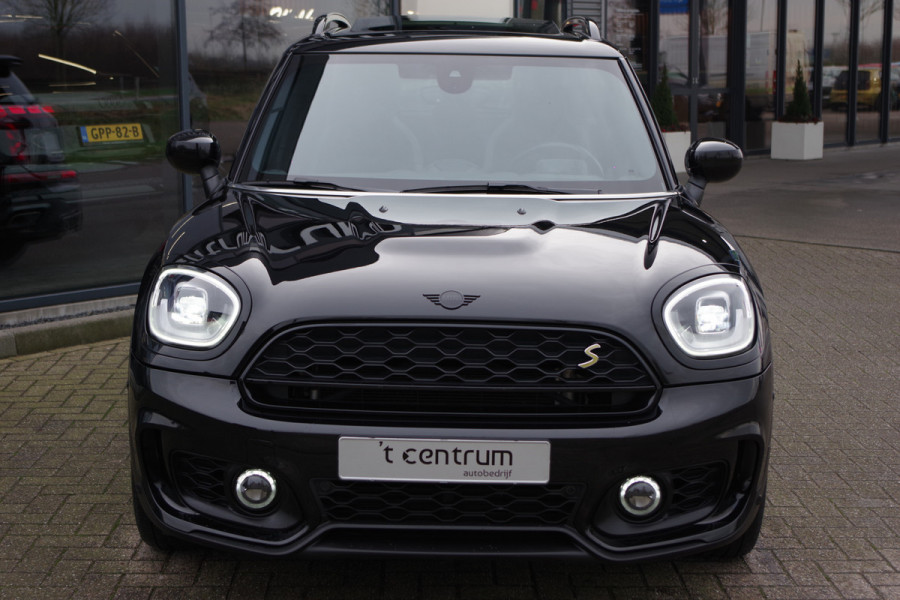 MINI Countryman 2.0 Cooper S E 225 PK ALL4 John Cooper Works, Panoramadak, LED, 19" LM, Keyless, Camera, Cruise Control, Head-Up Display