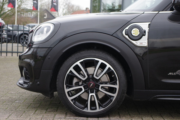 MINI Countryman 2.0 Cooper S E 225 PK ALL4 John Cooper Works, Panoramadak, LED, 19" LM, Keyless, Camera, Cruise Control, Head-Up Display