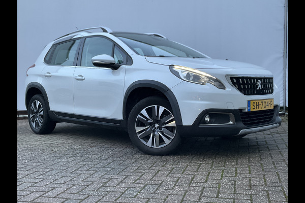 Peugeot 2008 1.2 Autom Allure *riem verv* Pano Leer/stof Nav Carplay Trekhaak Hoogzitter