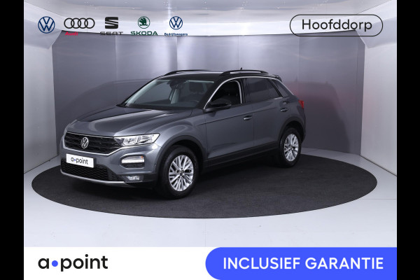 Volkswagen T-Roc 1.0 TSI Style 110 pk | Navigatie | Parkeersensoren (Park assist) | Achteruitrijcamera | Adaptieve cruise control | Autom. airco |