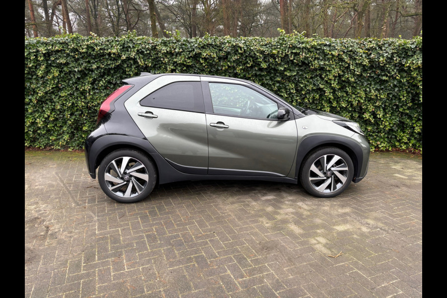 Toyota Aygo X 1.0 VVT-i 72PK S-CVT Envy | 1ste eigenaar | Full Option | Automaat | Unieke Kilometerstand | Nederlandse auto | NAP