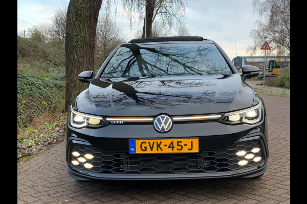 Volkswagen Golf 2.0 TDI GTD|PANO|LEDER|H&K|IQLIGHT|HEAD|FULL