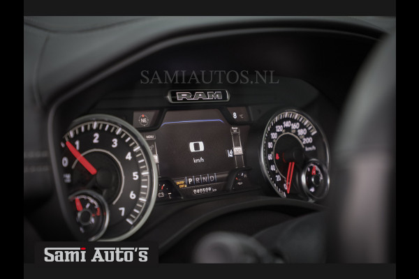 Dodge Ram 1500 BOM VOL | NIGHT EDITION | HUD | LUCHTVERING | HARMAN KARDON | PANODAK | ADAPTIVE CRUISE | HEMI 402PK 5.7 V8 4x4 | DUBBELE CABINE | 5 PERSOONS PICK UP | GRIJSKENTEKEN |