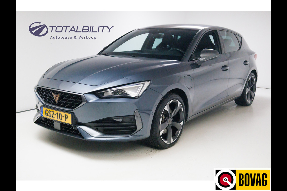 CUPRA Leon 1.4 e-Hybrid Business 204 PK Stoel- stuurverwarming, Travel assist, Navigatie, Camera, 18 inch, Adaptive cruise