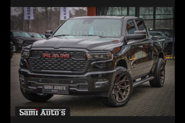 Dodge Ram GEEN MEERPRIJS | 2025 | 6 PERSOONS | HURRICANE 420PK 636 Nm | PRIJS MET LPG EN GARANTIE | DUBBELE CABINE | PICK UP | 5 PERSOONS | DC | GRIJSKENTEKEN | VOORAAD 2217- 2911 | TOP DEAL ! PRIJS ZO ALS OP DE FOTO !!!