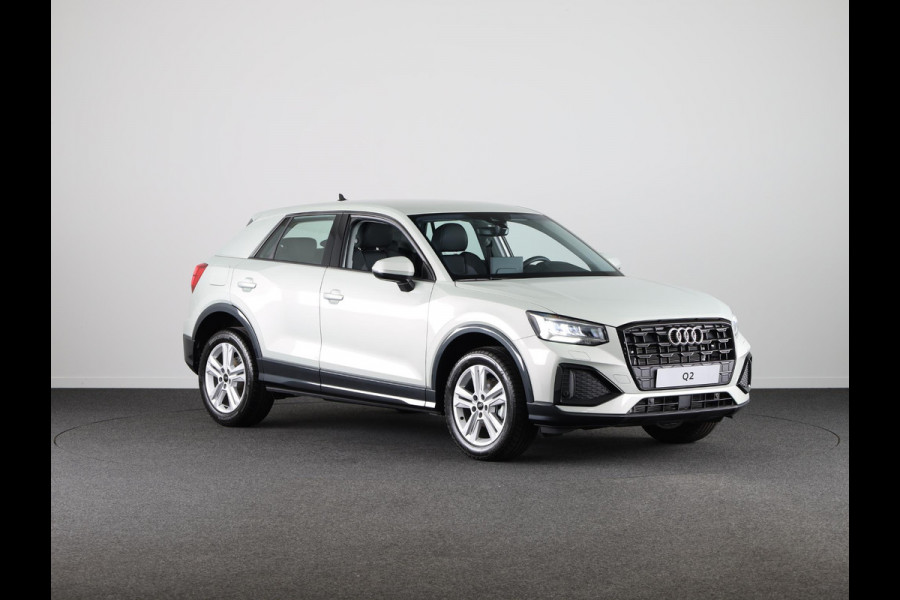 Audi Q2 35 TFSI Advanced edition adaptive cruise control, assistentiepakket parking, optiekpakket zwart