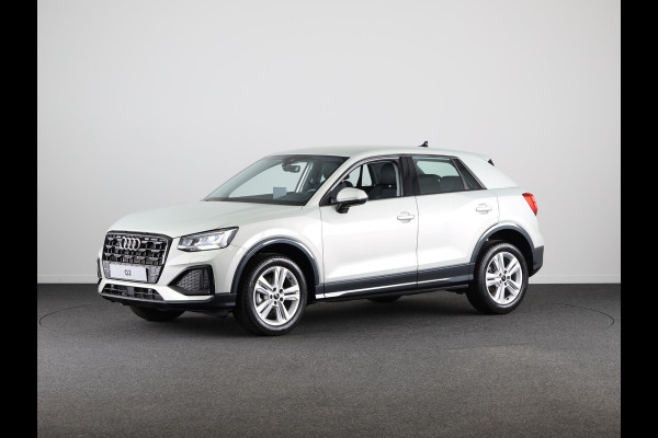 Audi Q2 35 TFSI Advanced edition adaptive cruise control, assistentiepakket parking, optiekpakket zwart