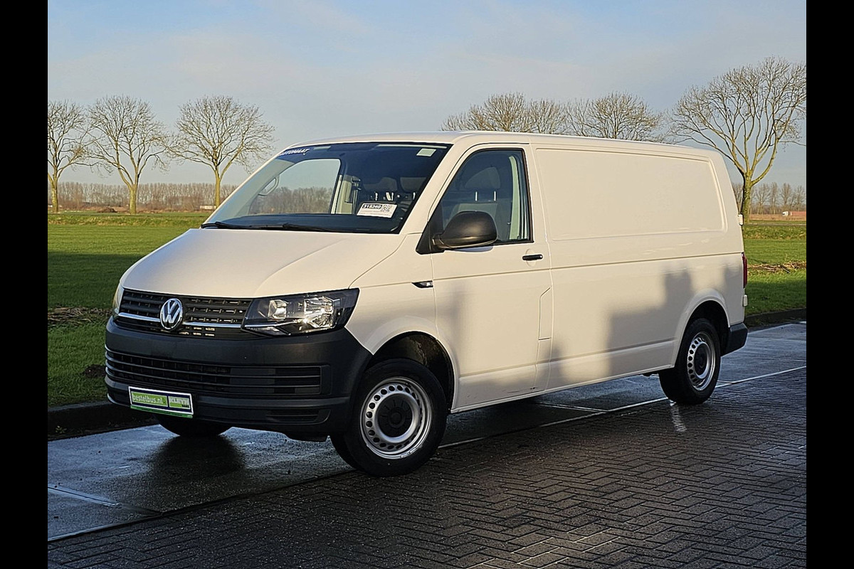 Volkswagen Transporter 2.0 TDI L2H1 BPM vrij! airco, automaat, pdc, 74 dkm.