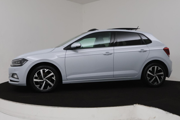 Volkswagen Polo 1.0 TSI Highline R-line (PANORAMADAK, NAVIGATIE CARPLAY, CLIMA, PARKEERSENSOREN, 1e EIGENAAR, GOED ONDERHOUDEN)