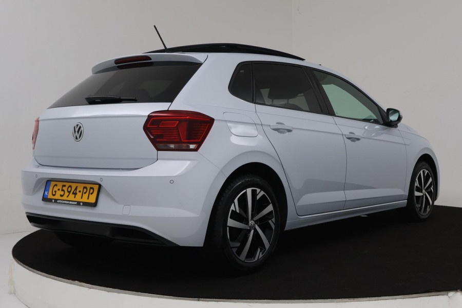 Volkswagen Polo 1.0 TSI Highline R-line (PANORAMADAK, NAVIGATIE CARPLAY, CLIMA, PARKEERSENSOREN, 1e EIGENAAR, GOED ONDERHOUDEN)