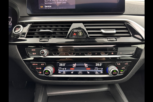 BMW 5 Serie 545e xDrive High Executive Edition M-Sportpack (INCL-BTW) Aut. *PANO | LASER-LED | HEAD-UP | ADAPT.CRUISE | FULL-LEATHER | SURROUND-VIEW | MEMORY-PACK | HARMAN/KARDON-AUDIO | DIGI-COCKPIT | COMFORT-SEATS | DAB+ | KEYLESS | 19"ALU*